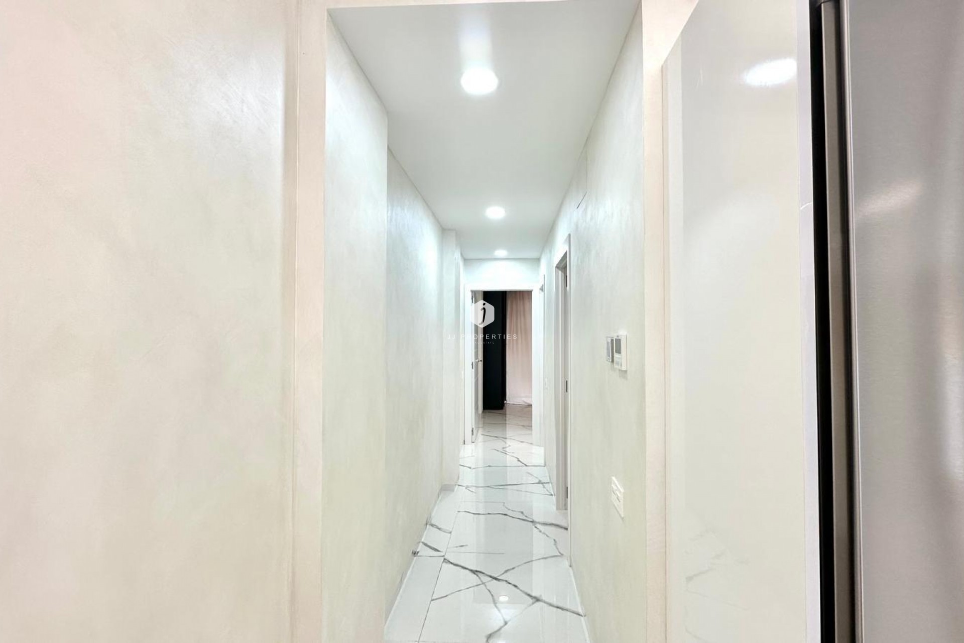 Aus zweiter Hand - Wohnung -
Torrevieja - Playa del Cura