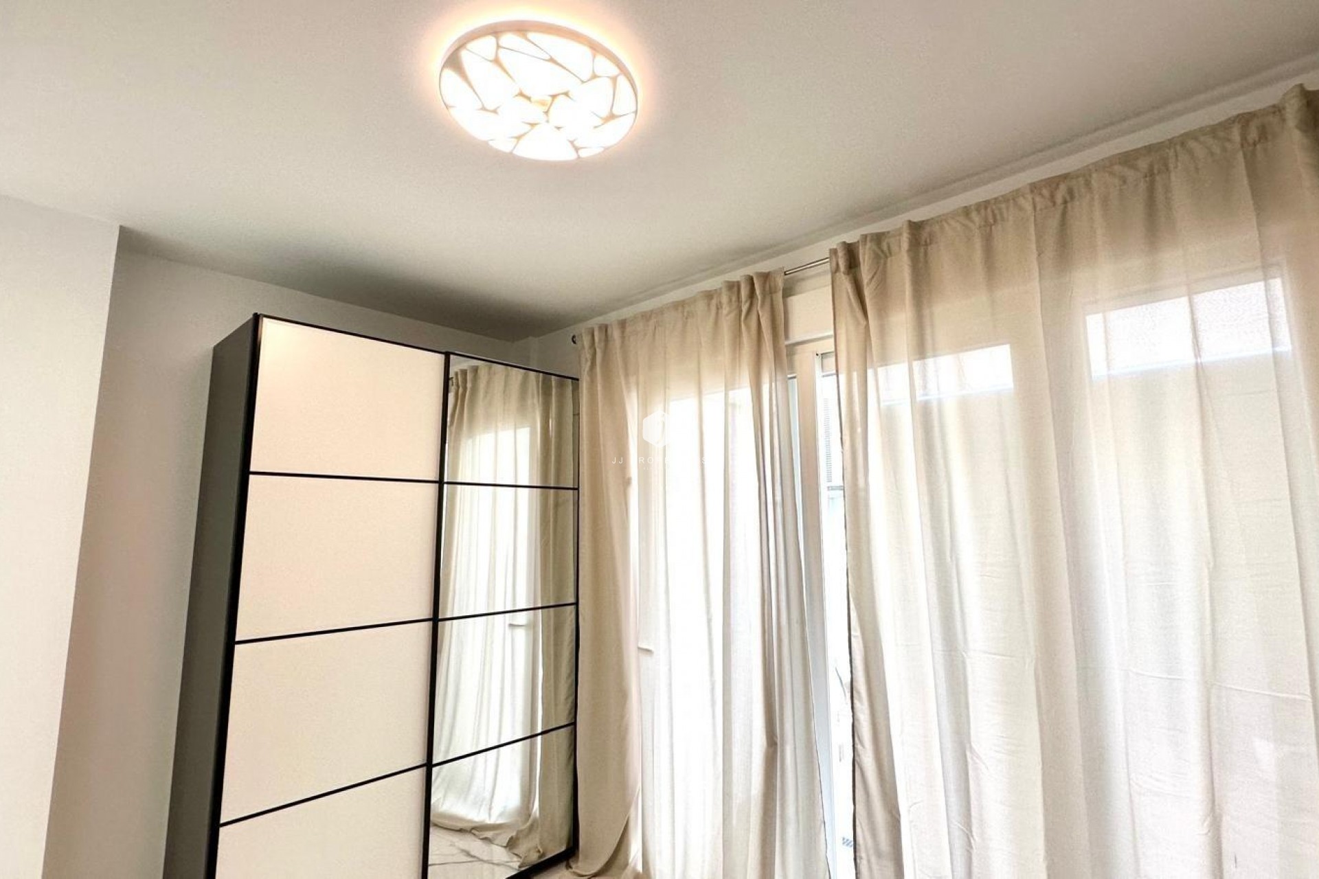Aus zweiter Hand - Wohnung -
Torrevieja - Playa del Cura
