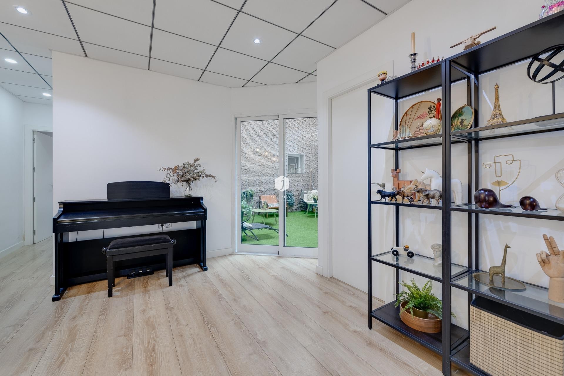 Aus zweiter Hand - Wohnung -
Torrevieja - Playa del Cura