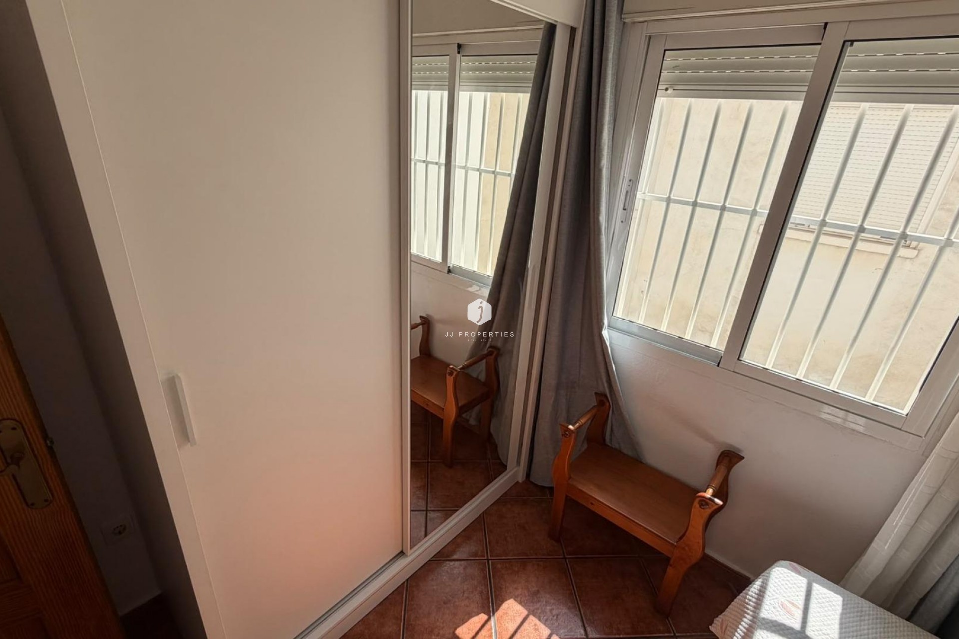 Aus zweiter Hand - Wohnung -
Torrevieja - Playa del Cura