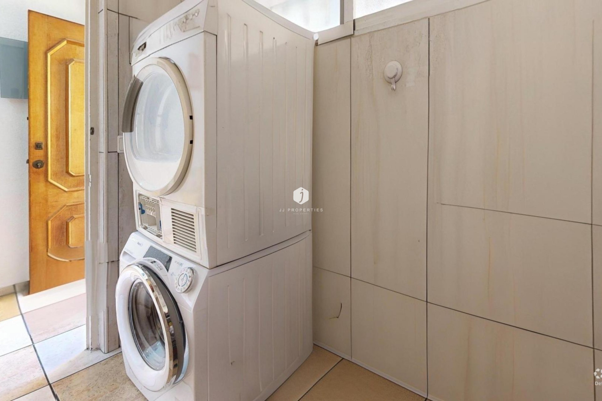 Aus zweiter Hand - Wohnung -
Torrevieja - Puerto Deportivo Marina Salinas