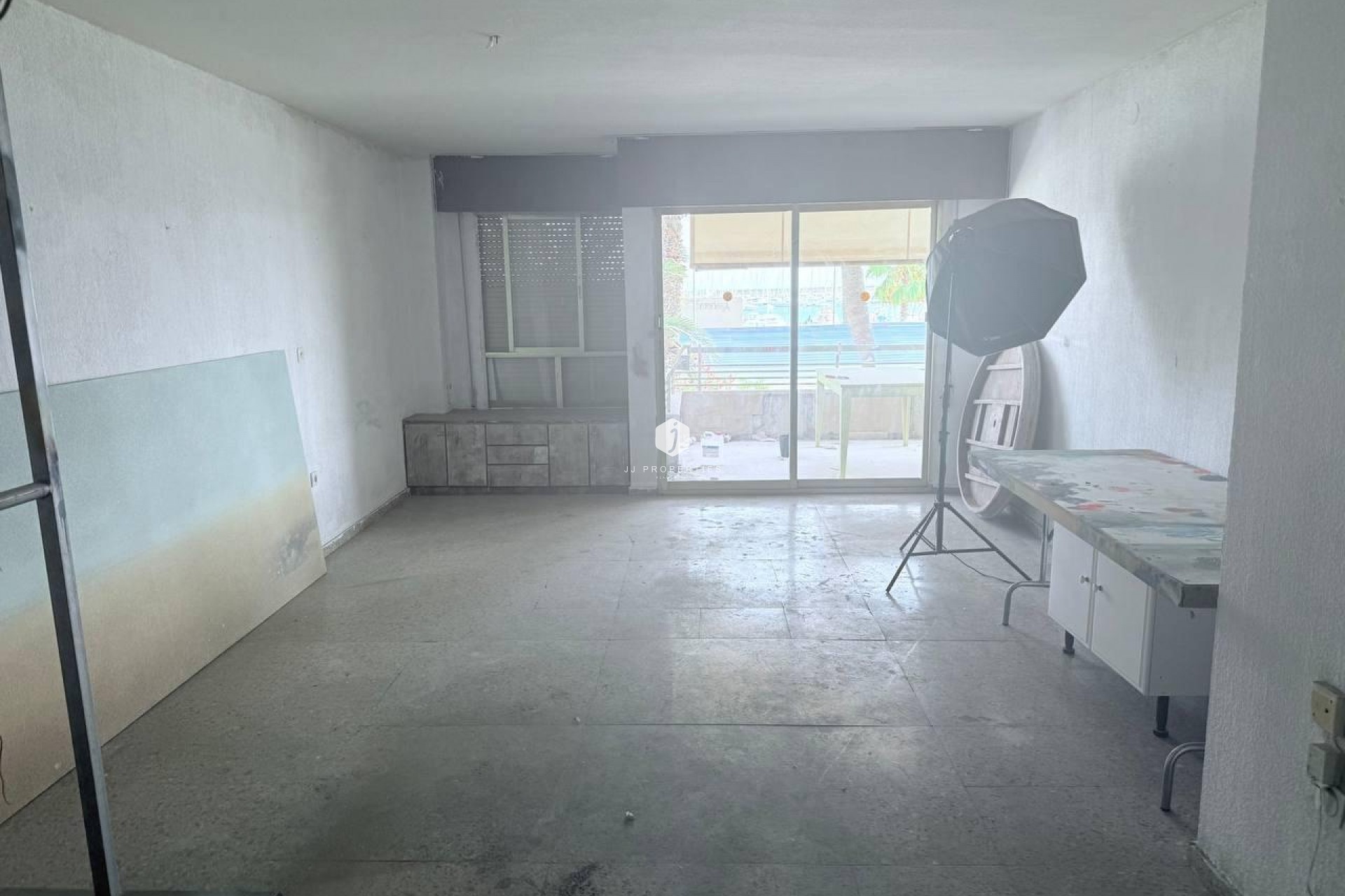 Aus zweiter Hand - Wohnung -
Torrevieja - Puerto