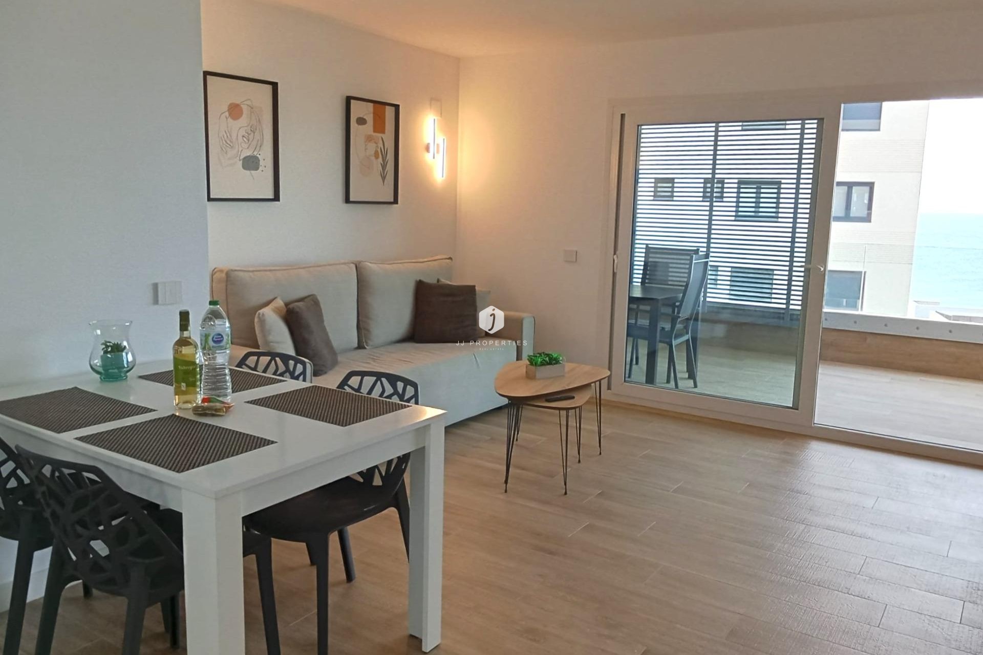 Aus zweiter Hand - Wohnung -
Torrevieja - Punta prima