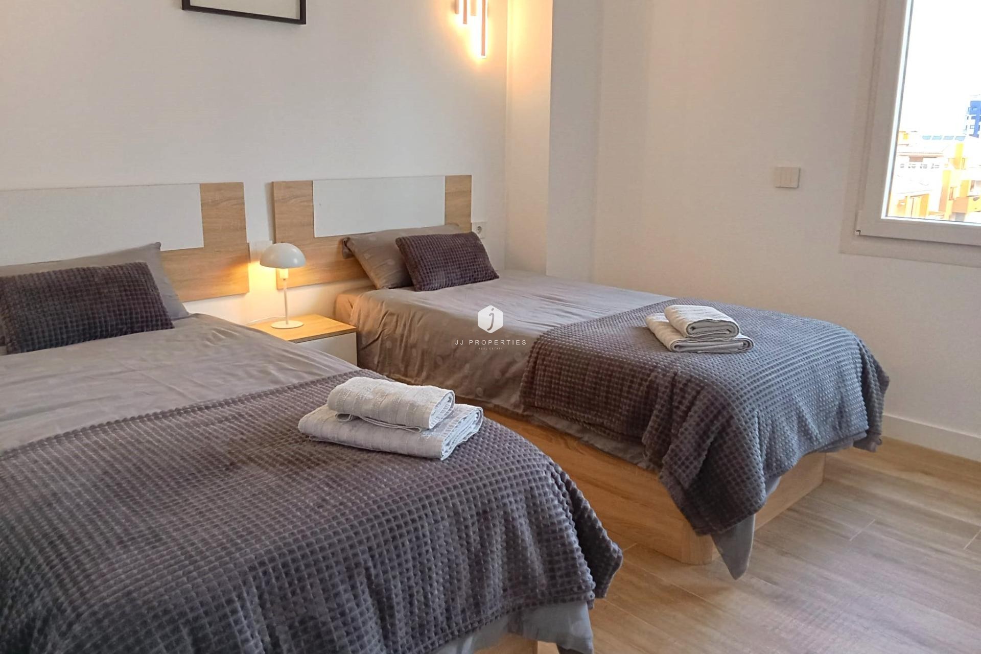 Aus zweiter Hand - Wohnung -
Torrevieja - Punta prima