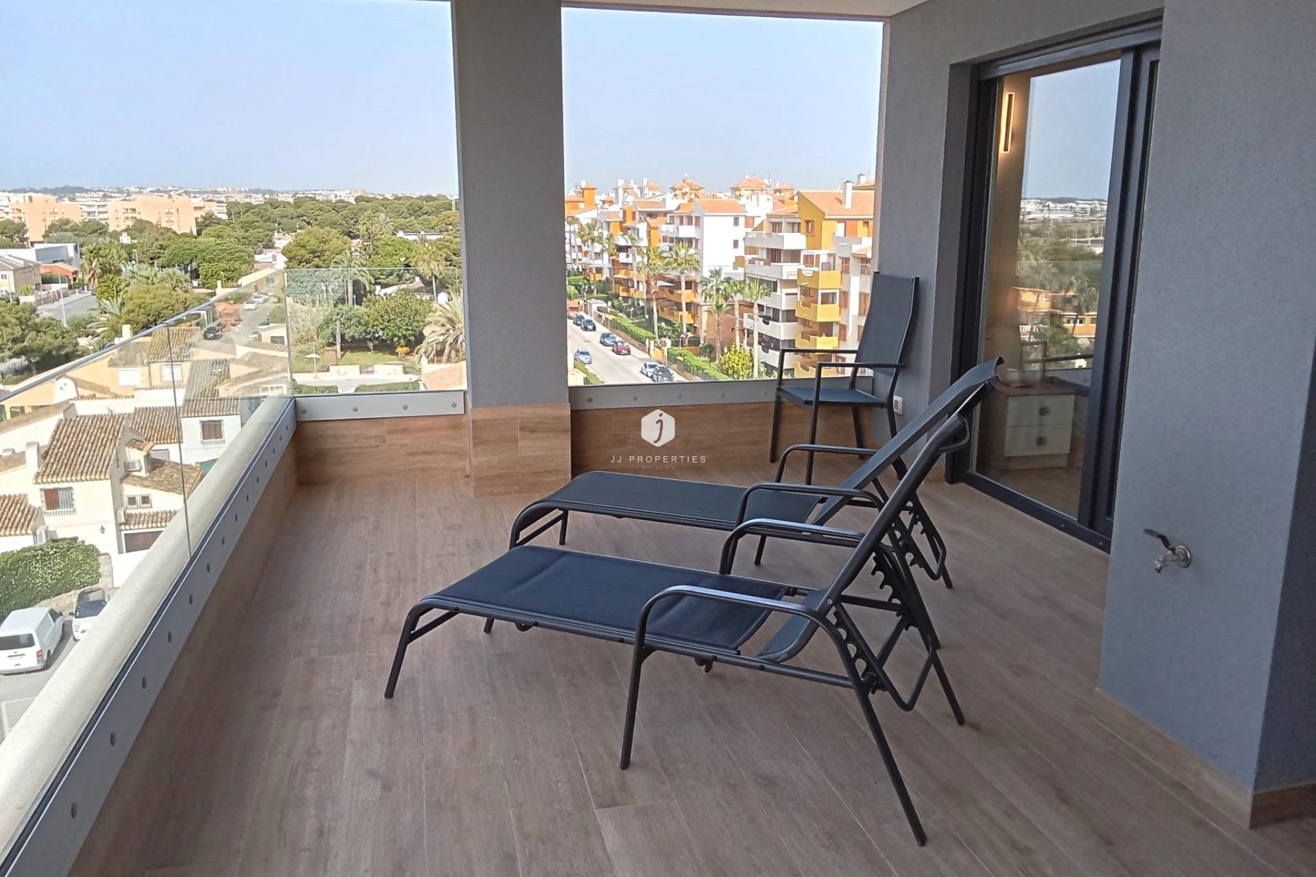 Aus zweiter Hand - Wohnung -
Torrevieja - Punta prima
