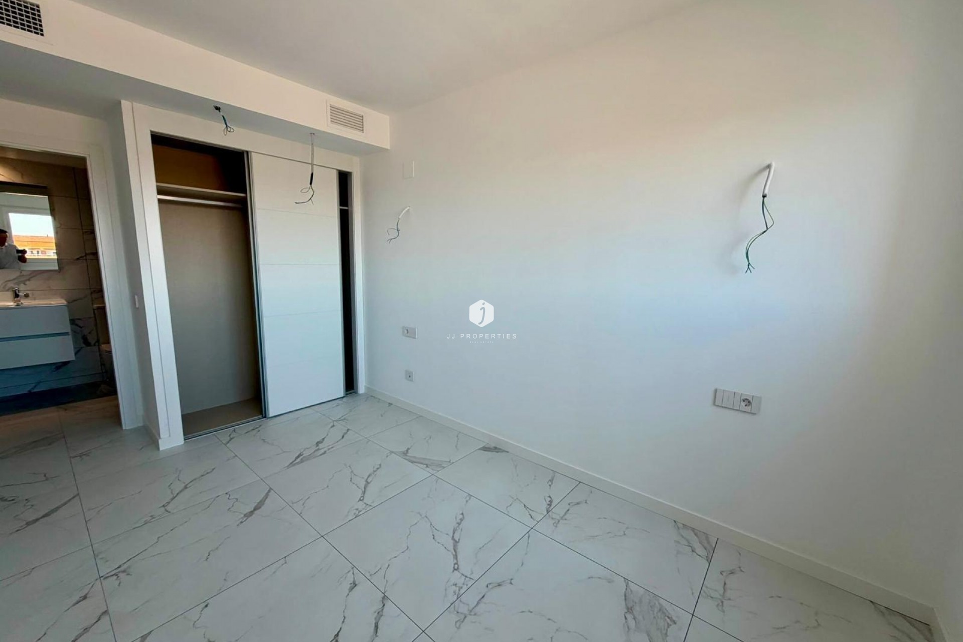 Aus zweiter Hand - Wohnung -
Torrevieja - Punta prima