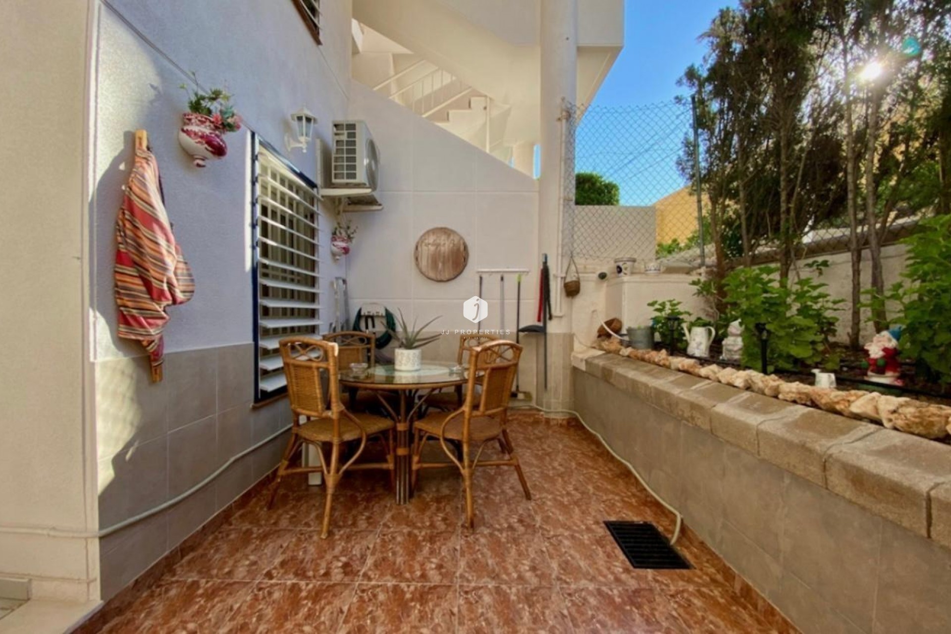 Aus zweiter Hand - Wohnung -
Torrevieja - Torre la mata