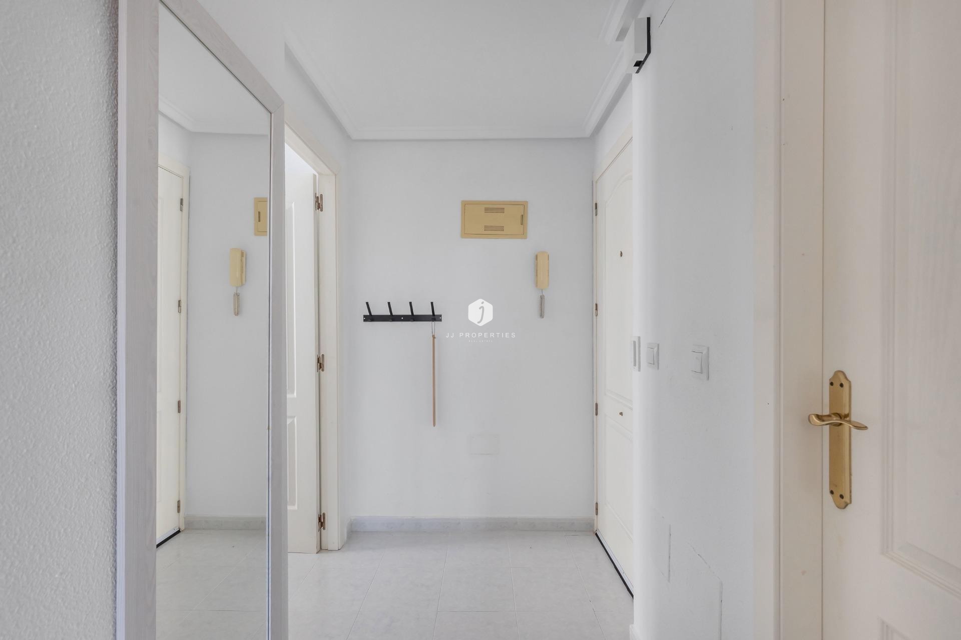 Aus zweiter Hand - Wohnung -
Torrevieja - Torreblanca