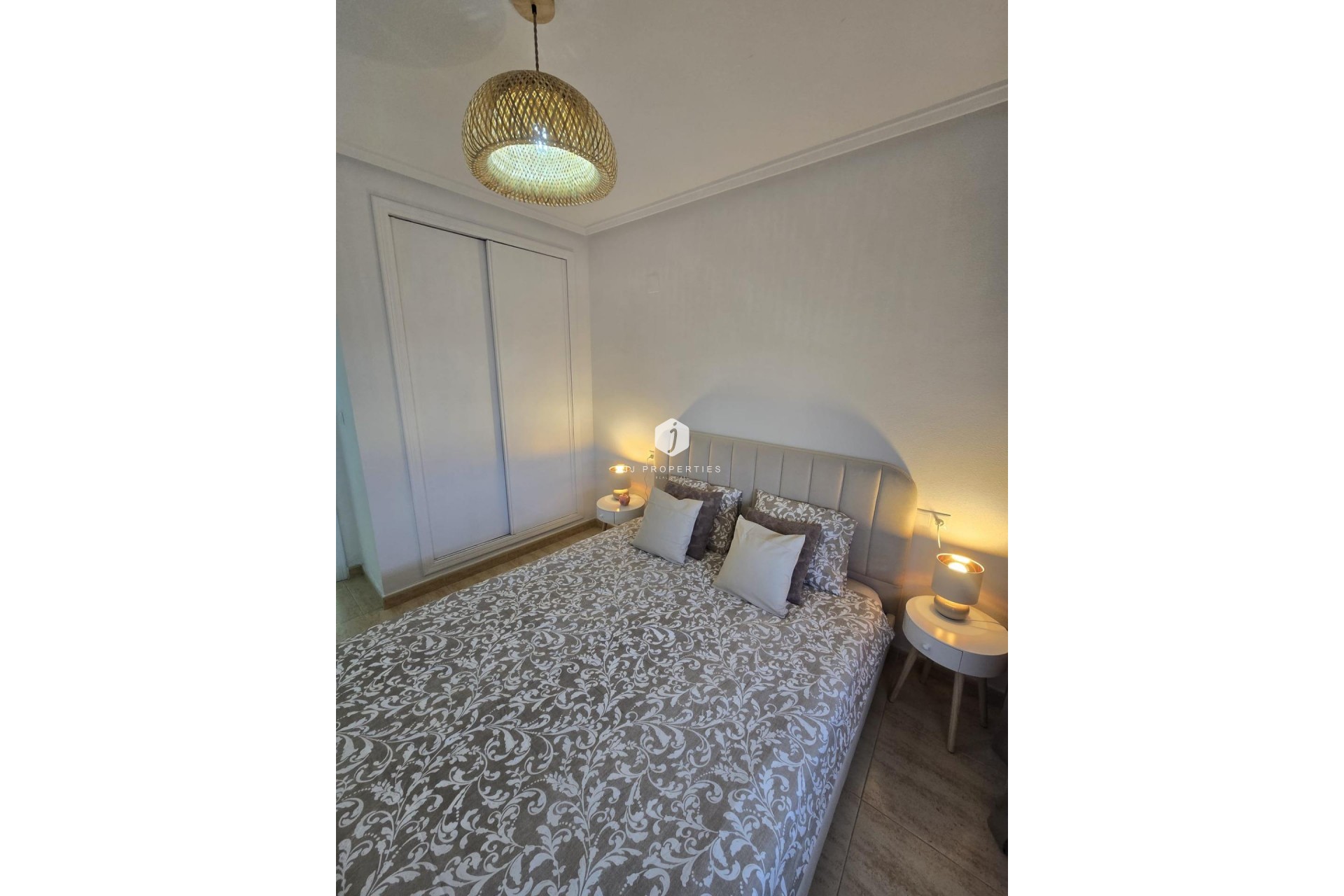 Aus zweiter Hand - Wohnung -
Torrevieja - Torreblanca