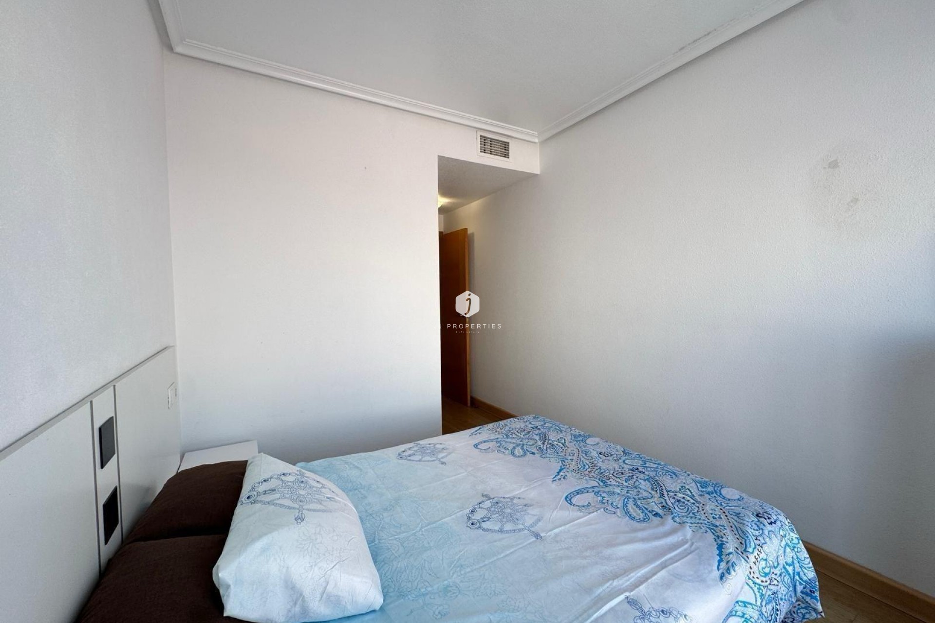 Aus zweiter Hand - Wohnung -
Torrevieja