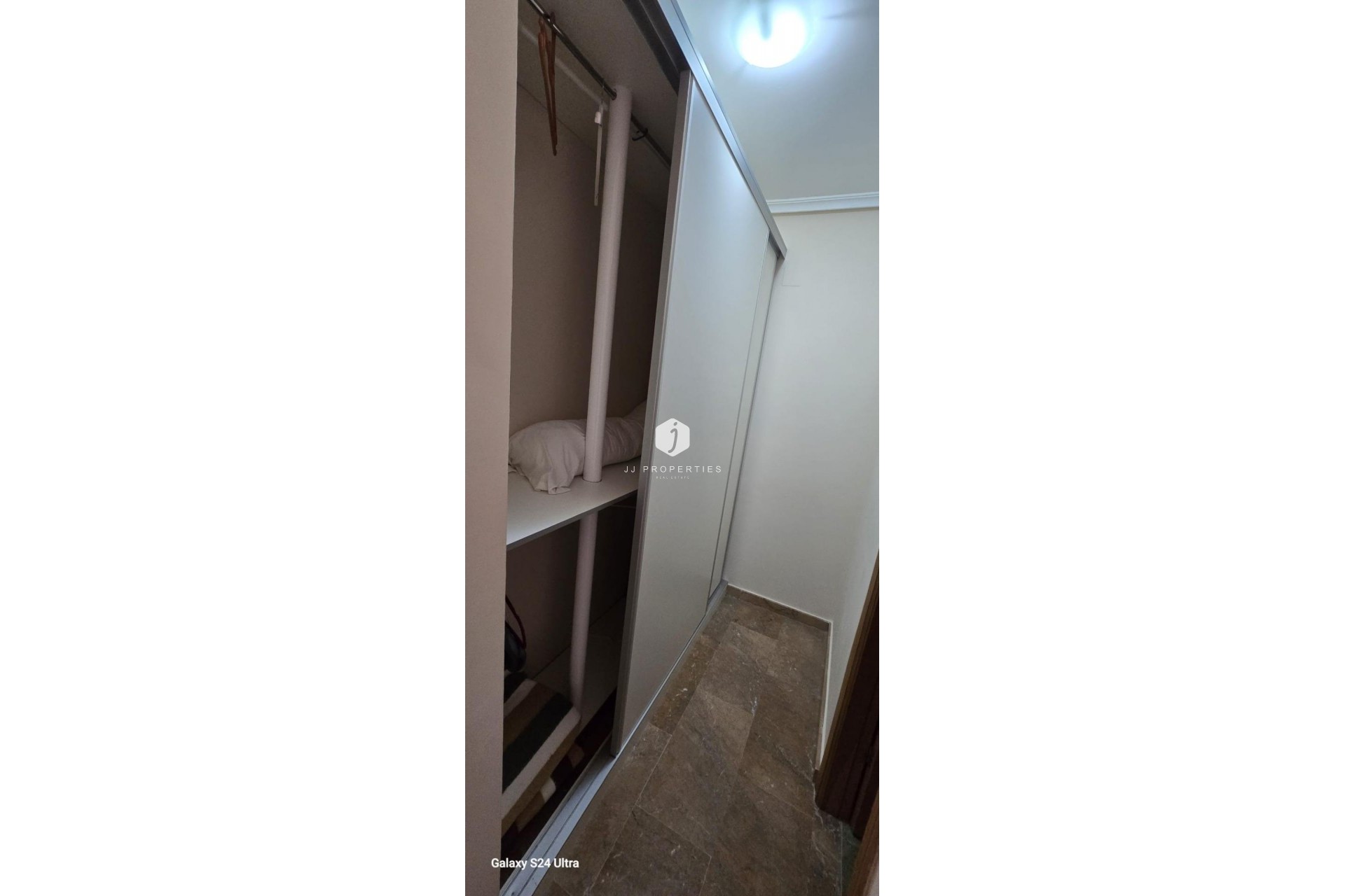 Aus zweiter Hand - Wohnung -
Torrevieja