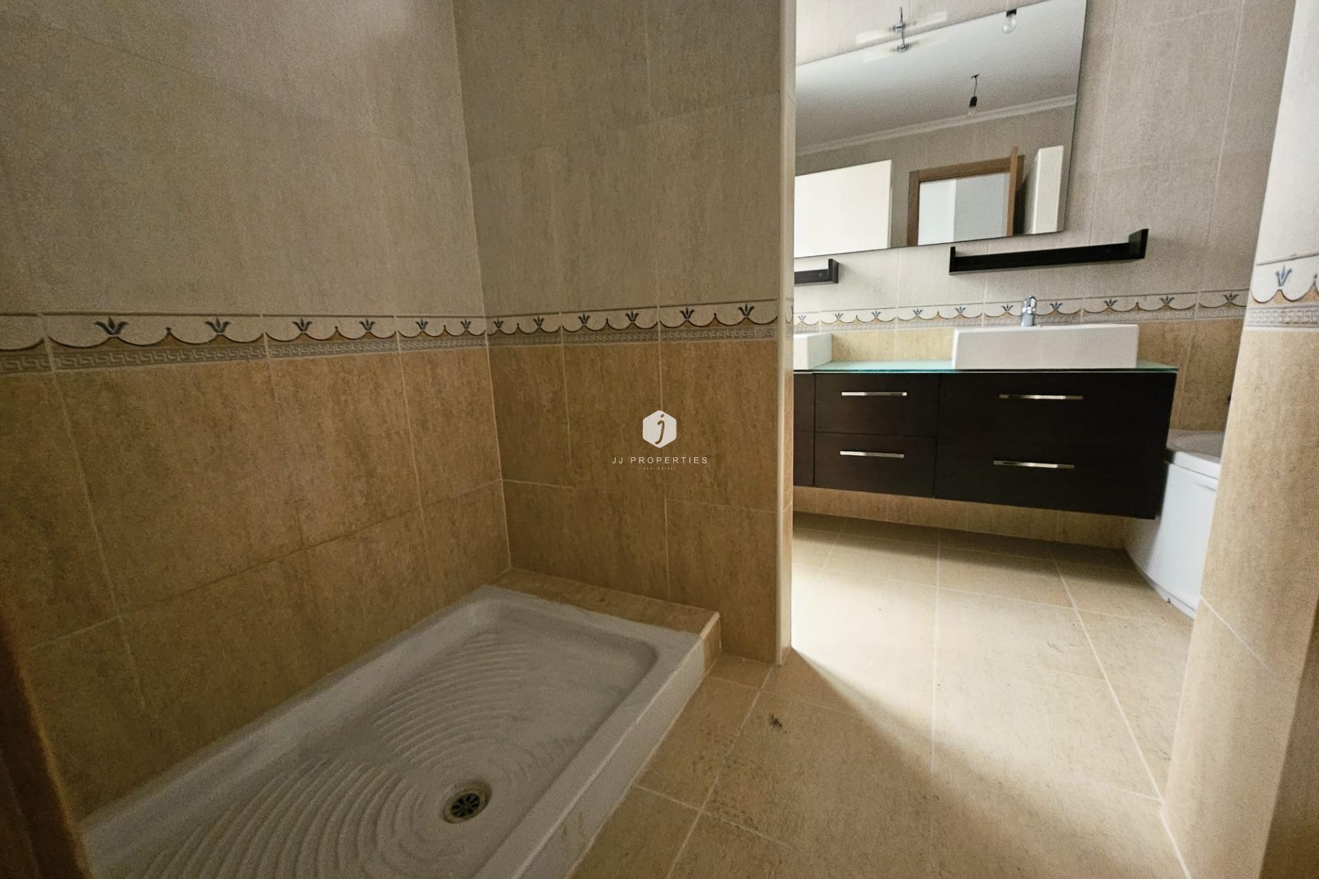 Aus zweiter Hand - Wohnung -
Torrevieja