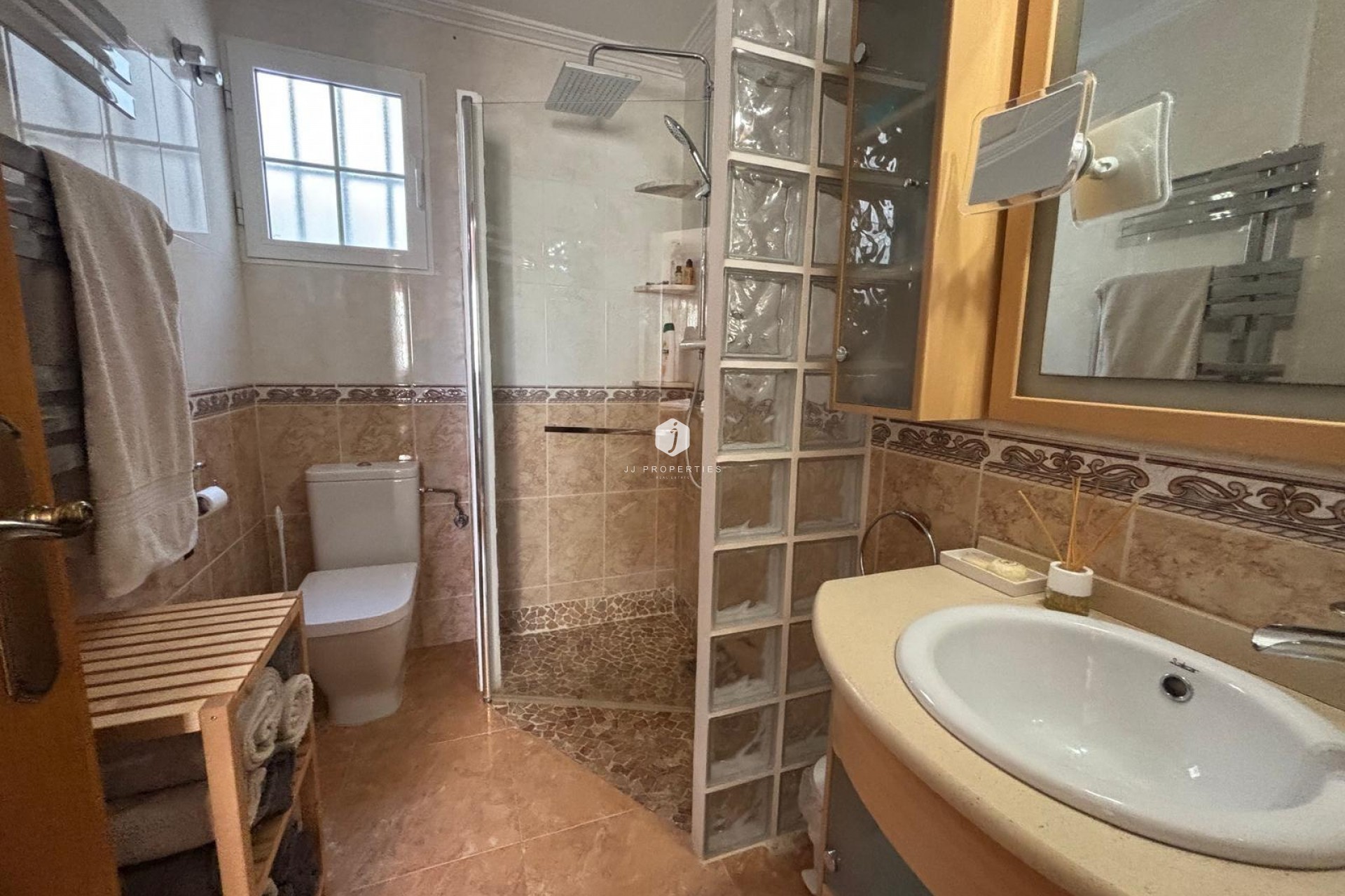 Aus zweiter Hand - Wohnung -
Torrevieja