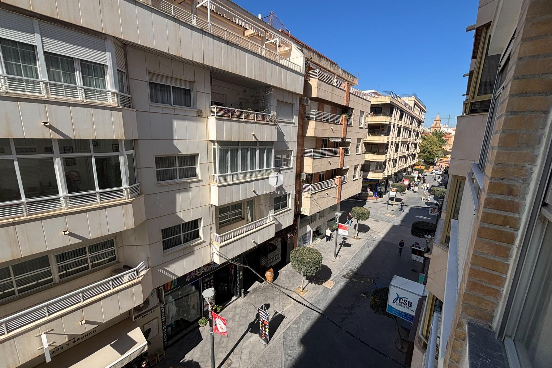 Aus zweiter Hand - Wohnung -
Torrevieja