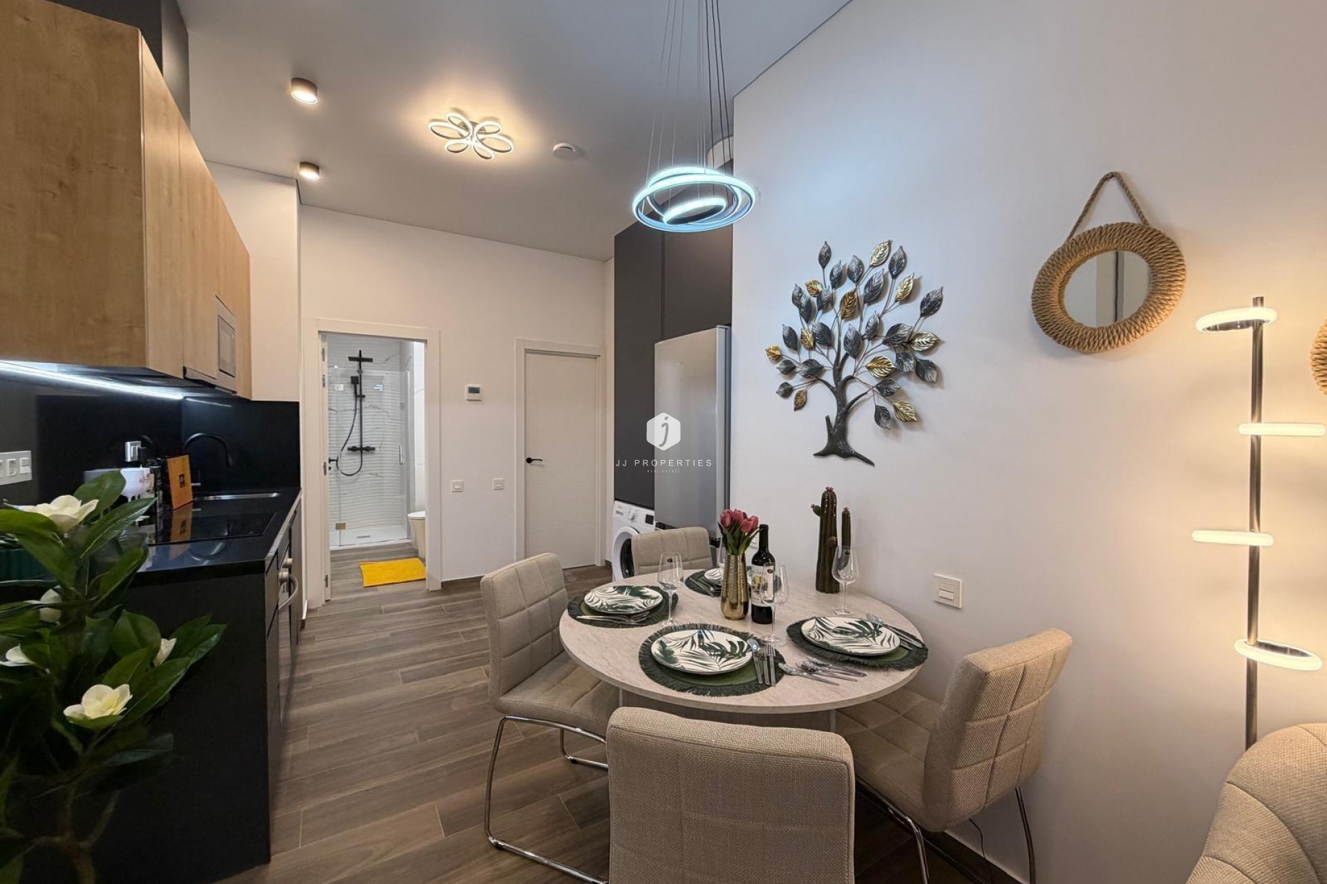 Aus zweiter Hand - Wohnung -
Torrevieja