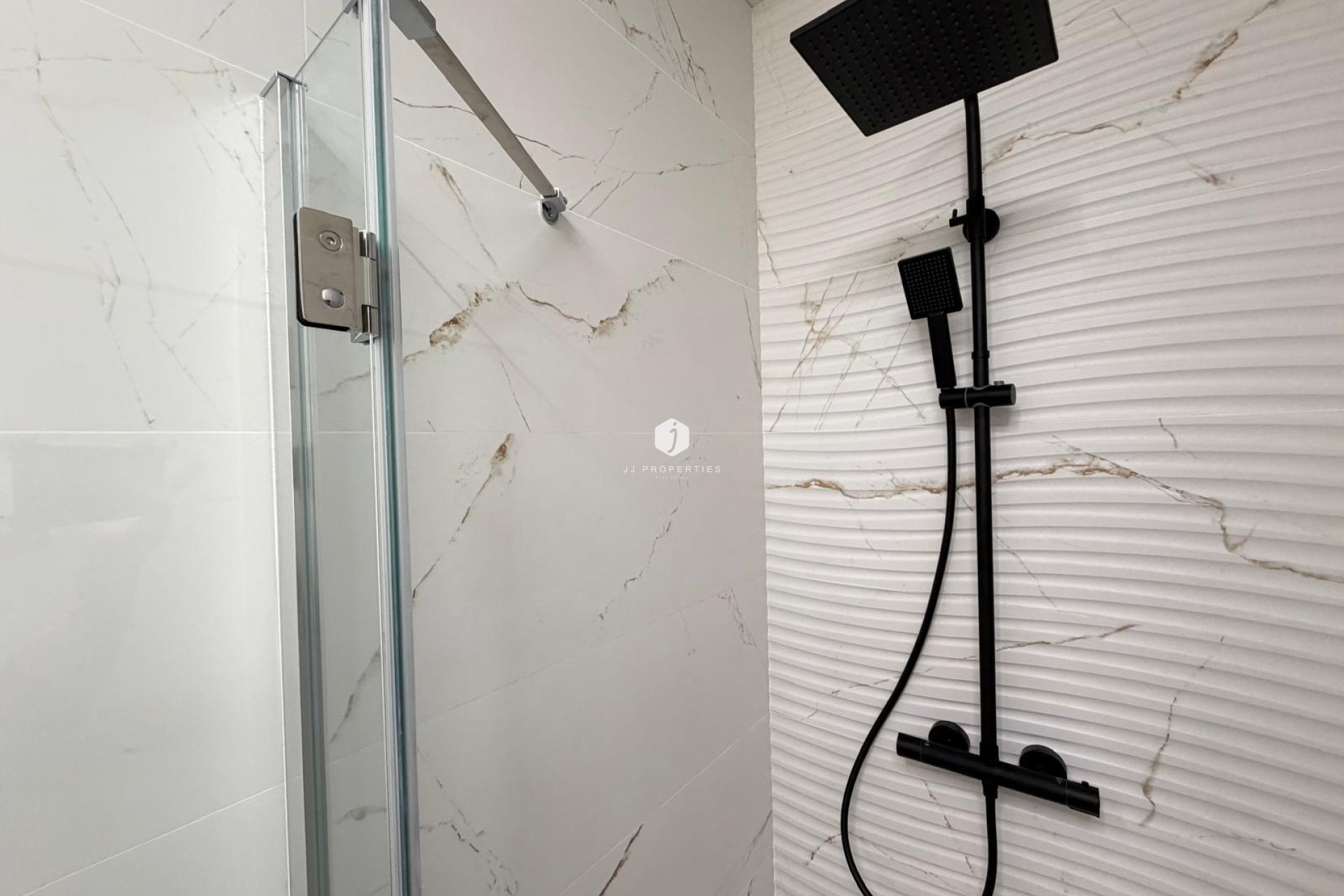 Aus zweiter Hand - Wohnung -
Torrevieja