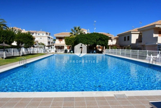 Bungalow - D'occasion - Orihuela Costa -
                La Zenia