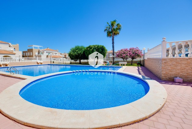 Bungalow - D'occasion - Torrevieja -
                Aguas Nuevas 1