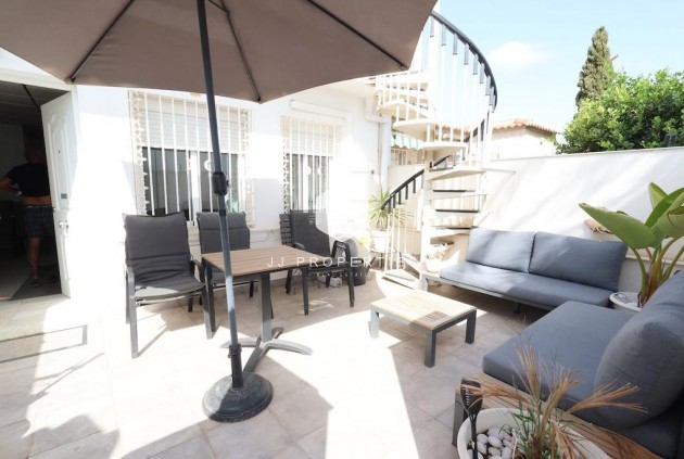 Bungalow - D'occasion - Torrevieja -
                Costa Blanca