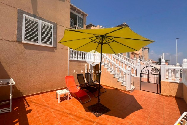Bungalow - D'occasion - Torrevieja -
                Torrejón