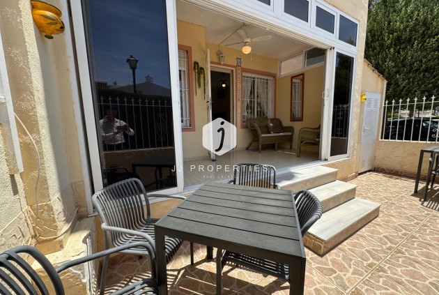 Bungalow - Resale - Torrevieja -
                La Siesta - El Salado - Torreta