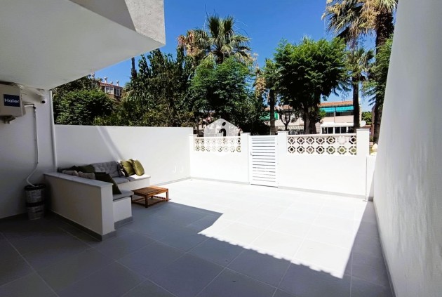 Bungalow - Segunda mano - Orihuela Costa -
                Costa Blanca
