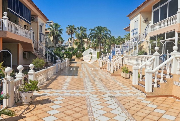 Bungalow - Segunda mano - Orihuela Costa -
                Los Altos