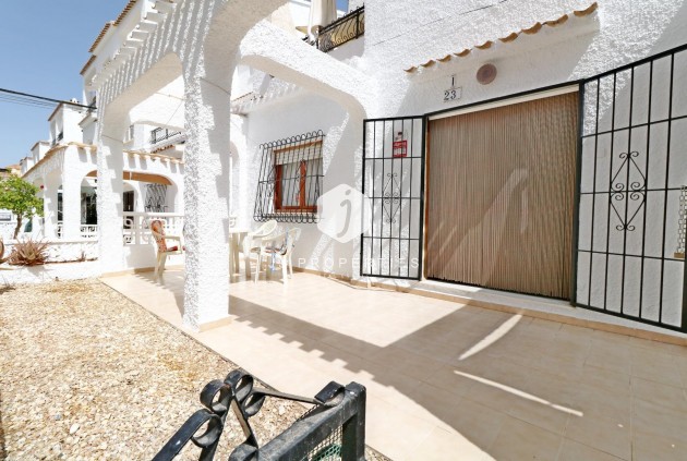 Bungalow - Segunda mano - Torrevieja -
                El Acequión - Los Náufragos