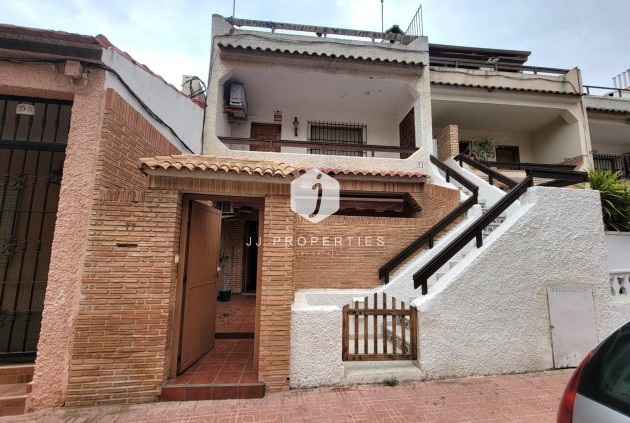 Bungalow - Segunda mano - Torrevieja -
                Playa de los Locos