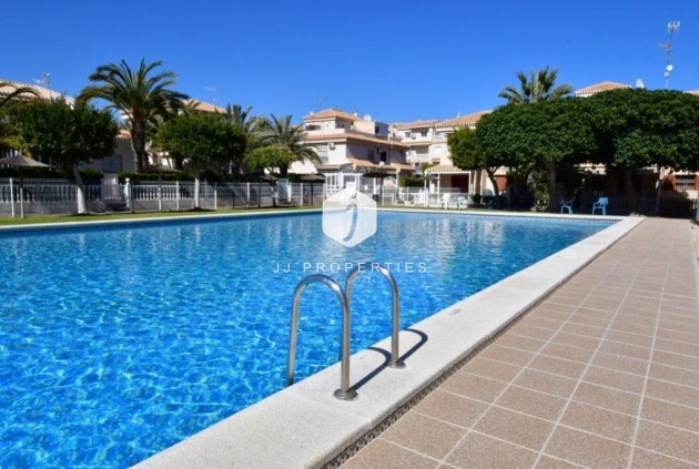 Bungalow - Tweedehands - Orihuela Costa -
                Playa Flamenca