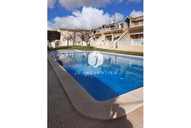 Bungalow - Tweedehands - San Miguel de Salinas -
                Costa Blanca Sur
