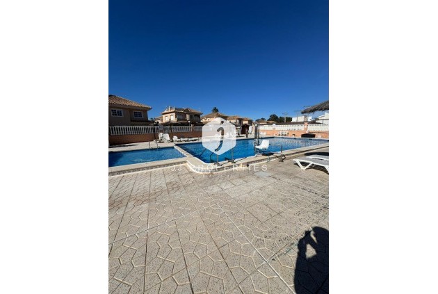 Bungalow - Tweedehands - Torrevieja -
                Costa Blanca