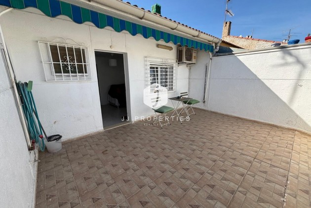 Bungalow - Z drugiej ręki - Torrevieja -
                La Siesta - El Salado - Torreta