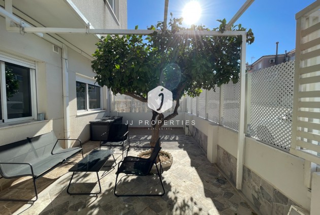 Chalet - D'occasion - Algorfa -
                Inland