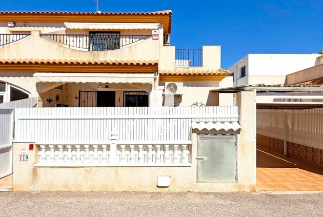 Chalet - D'occasion -
            Orihuela Costa - C-32747