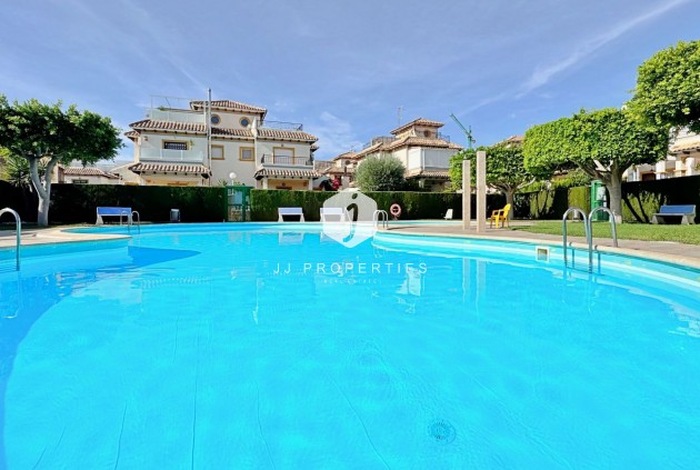 Chalet - D'occasion -
            Orihuela Costa - C-42737