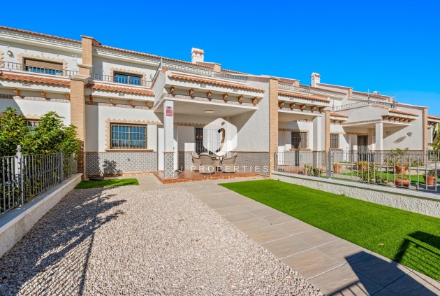 Chalet - D'occasion - San Miguel de Salinas -
                Inland