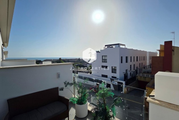 Chalet - Resale -
            Guardamar del Segura - C-45971