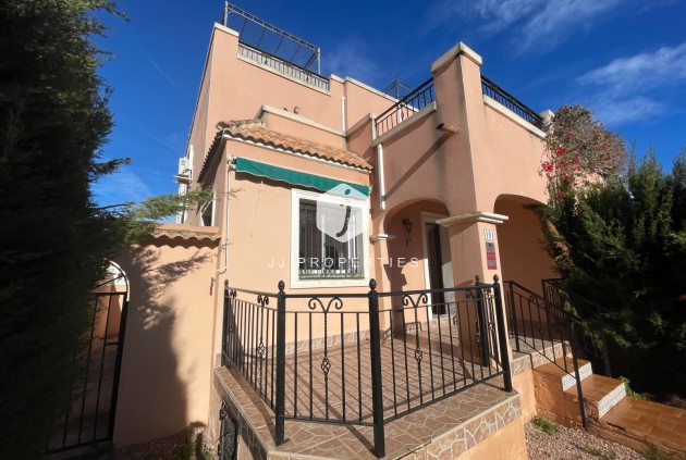 Chalet - Resale - Los Montesinos -
                Costa Blanca