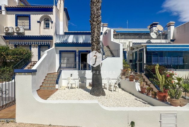 Chalet - Resale - Orihuela Costa -
                Costa Blanca
