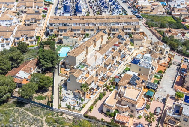 Chalet - Resale - Orihuela Costa -
                Los Almendros - La Florida