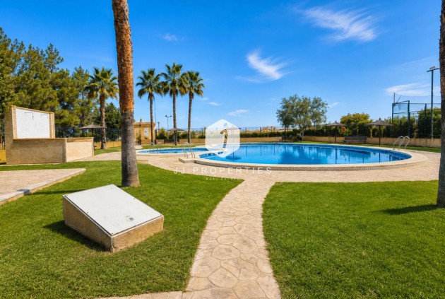 Chalet - Resale - Orihuela Costa -
                Los Altos