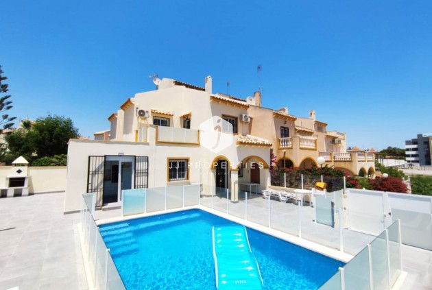Chalet - Resale - Playa Flamenca -
                Costa Blanca