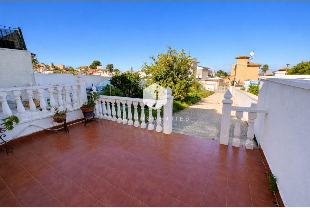 Chalet - Resale -
            Torrevieja - C-58002