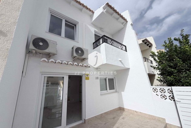 Chalet - Resale - Torrevieja -
                Costa Blanca