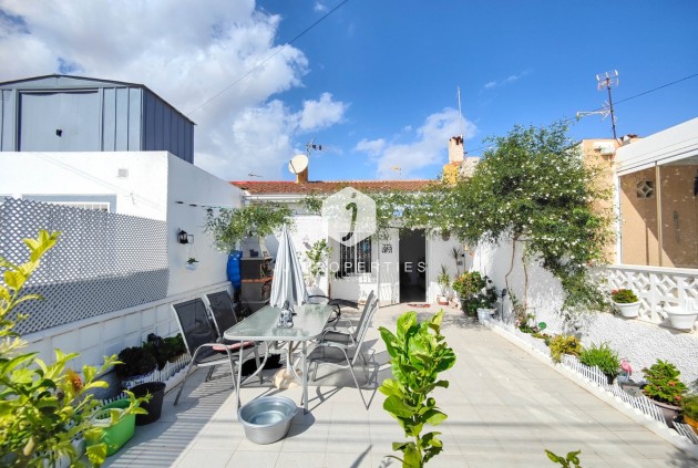 Chalet - Resale - Torrevieja -
                Costa Blanca