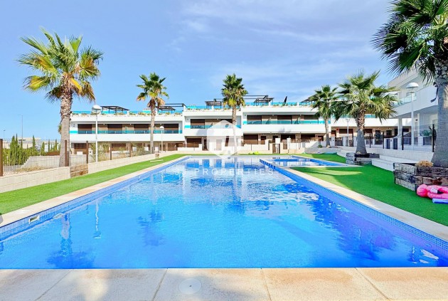 Chalet - Resale - Torrevieja -
                Costa Blanca