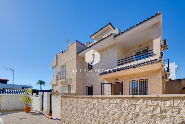 Chalet - Resale - Torrevieja -
                La veleta