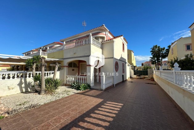 Chalet - Segunda mano - Cabo Roig -
                Costa Blanca
