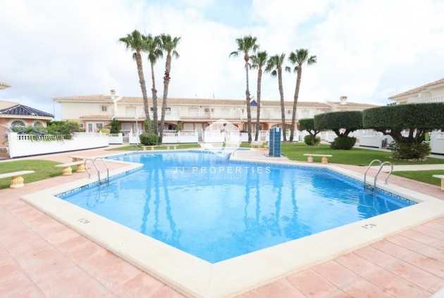 Chalet - Segunda mano - Rojales -
                Inland